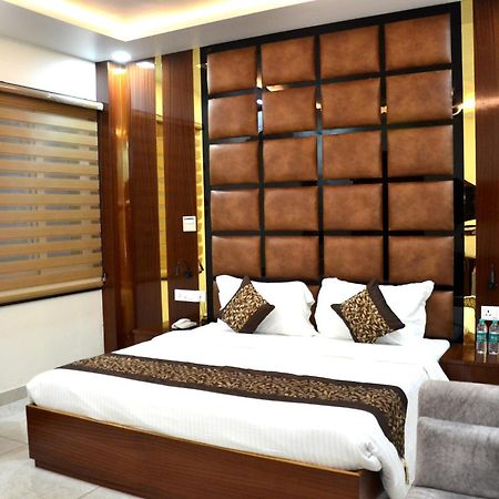 Fabhotel Roselle Inn Лакхнау Екстер'єр фото