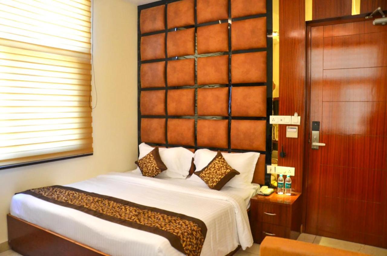 Fabhotel Roselle Inn Лакхнау Екстер'єр фото